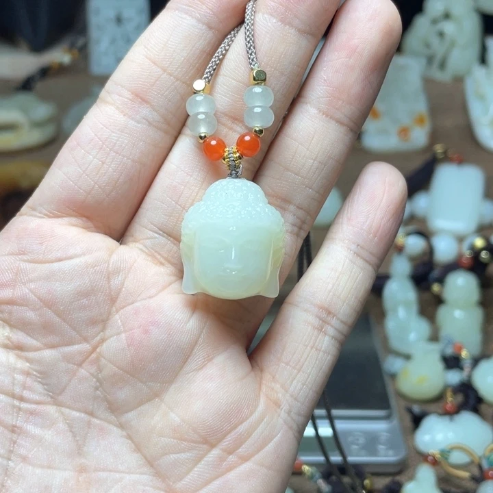 和田玉未镶嵌颈饰