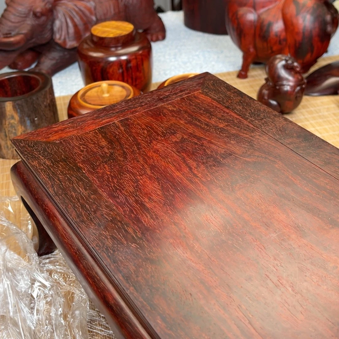 年****檀香紫檀（小叶紫檀）