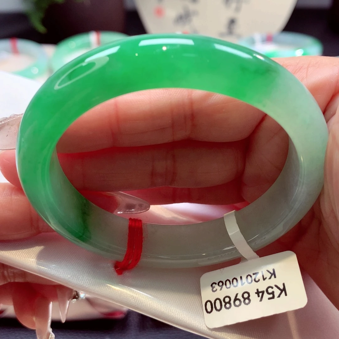 未镶嵌手镯翡翠张**张余款