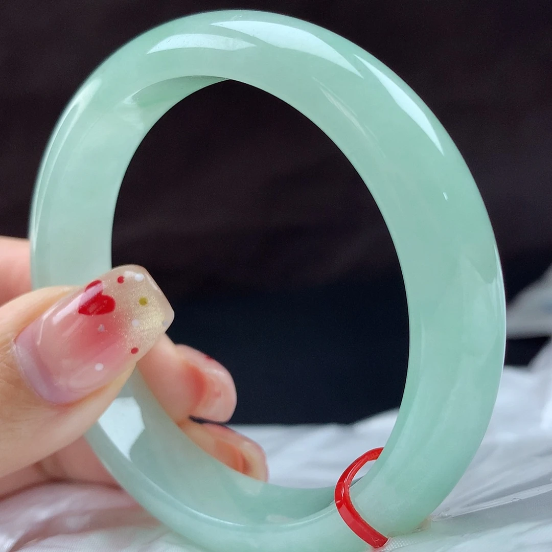 翡翠手镯未镶嵌23343，