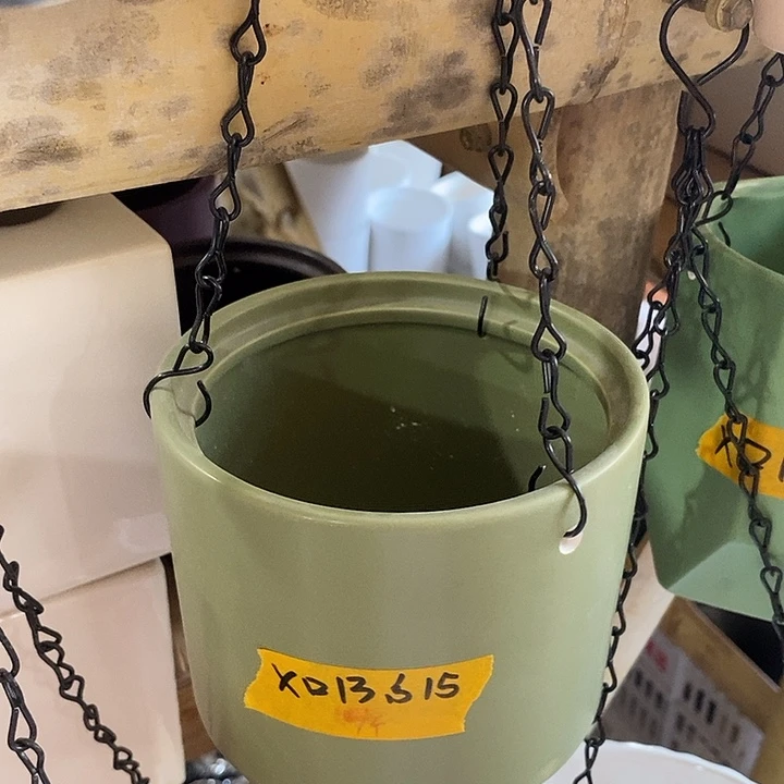 摆件陶盆有孔 瑕疵介意勿拍