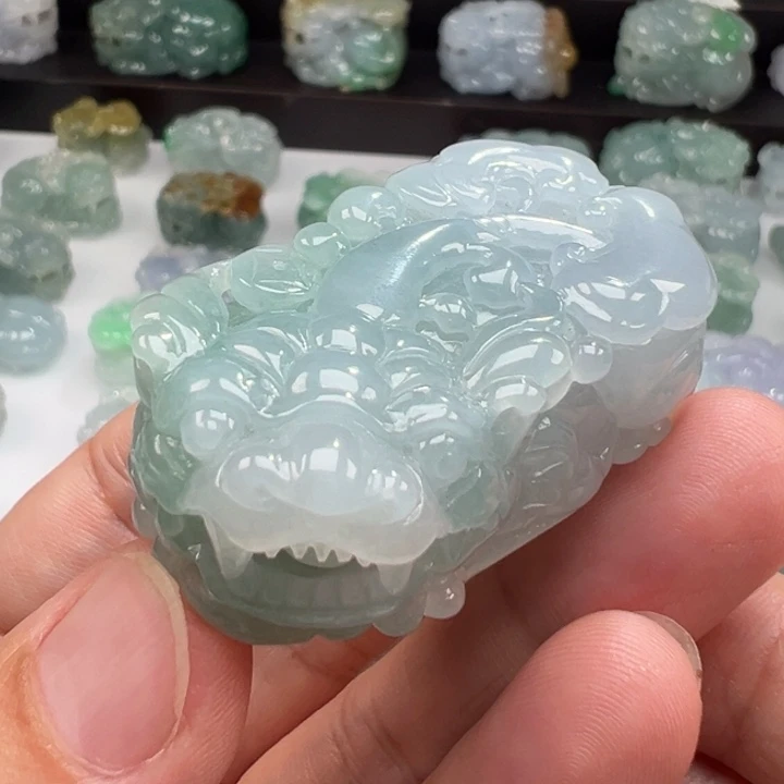 颈饰未镶嵌翡翠貔貅
