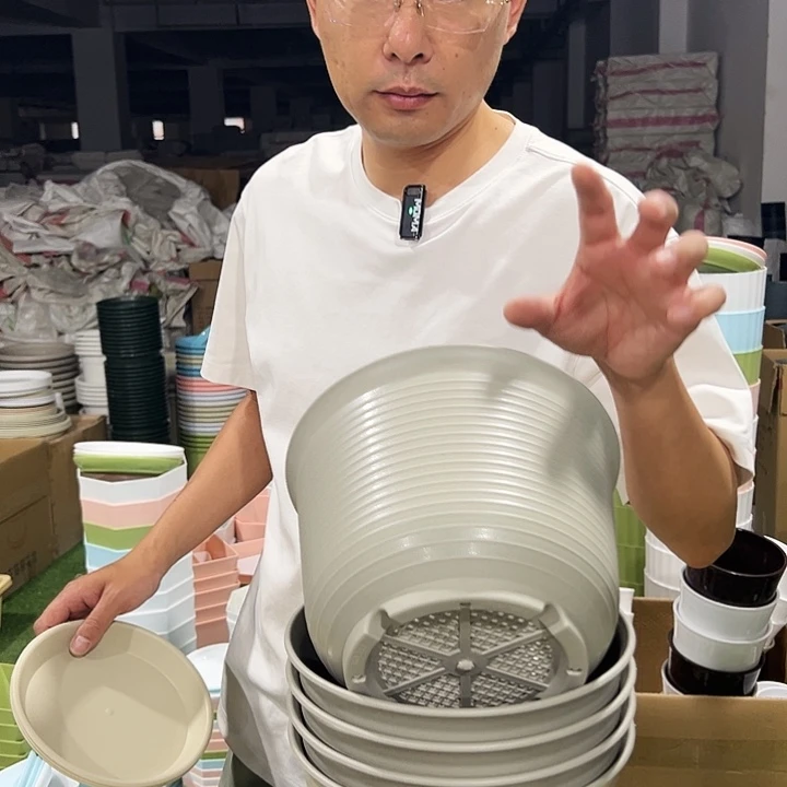 矮陶口21高15灰白色带托5只