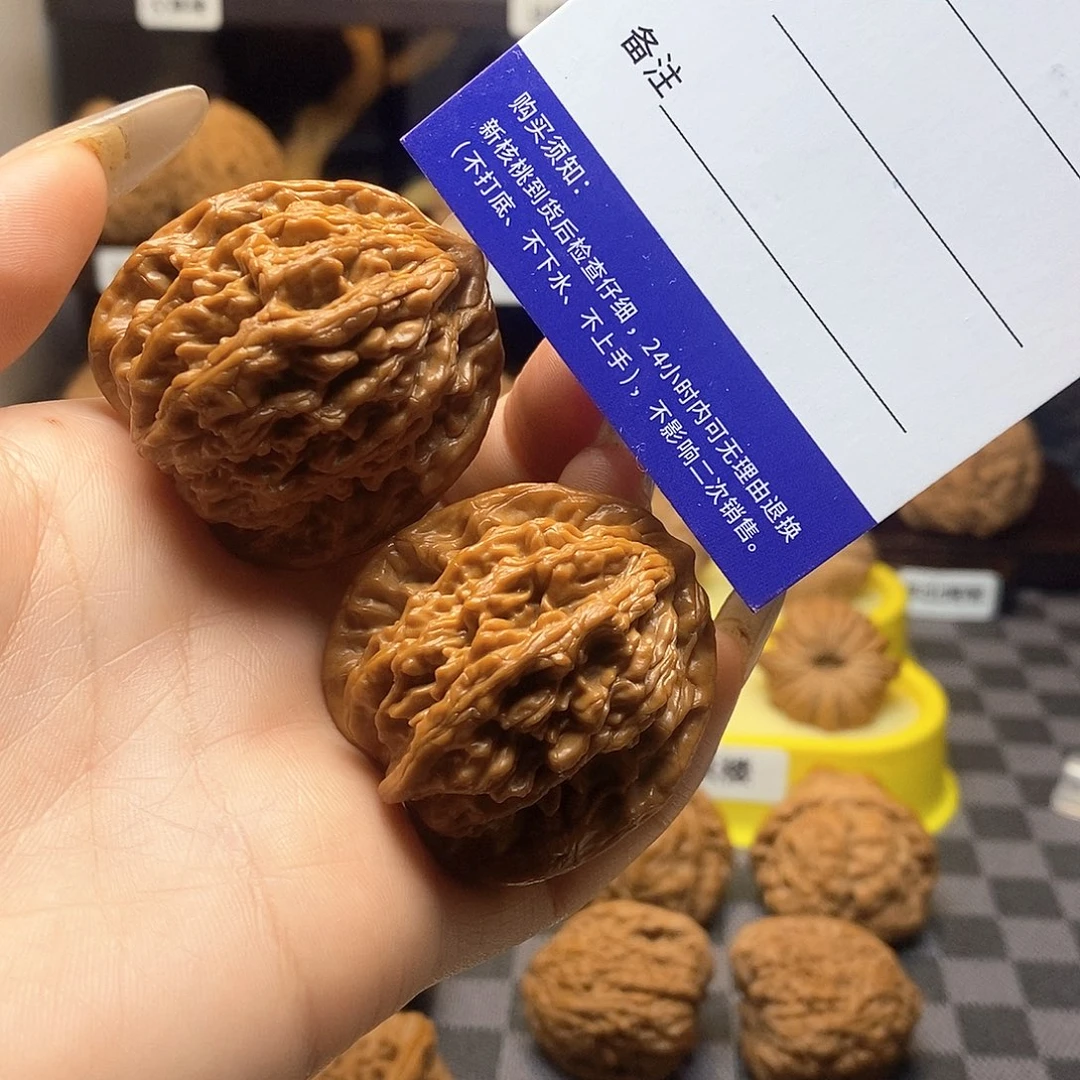 把件核桃全品已打底虎头粗筋卡边40