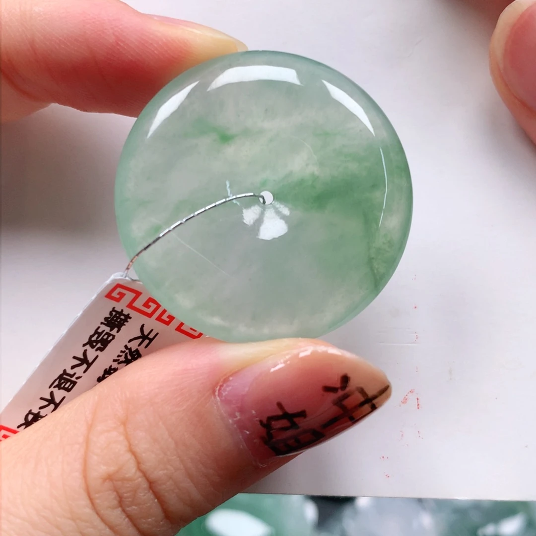 翡翠未镶嵌颈饰天然翡翠