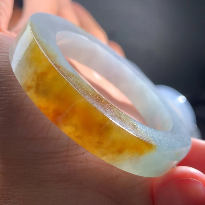 未镶嵌手镯定制翡翠
