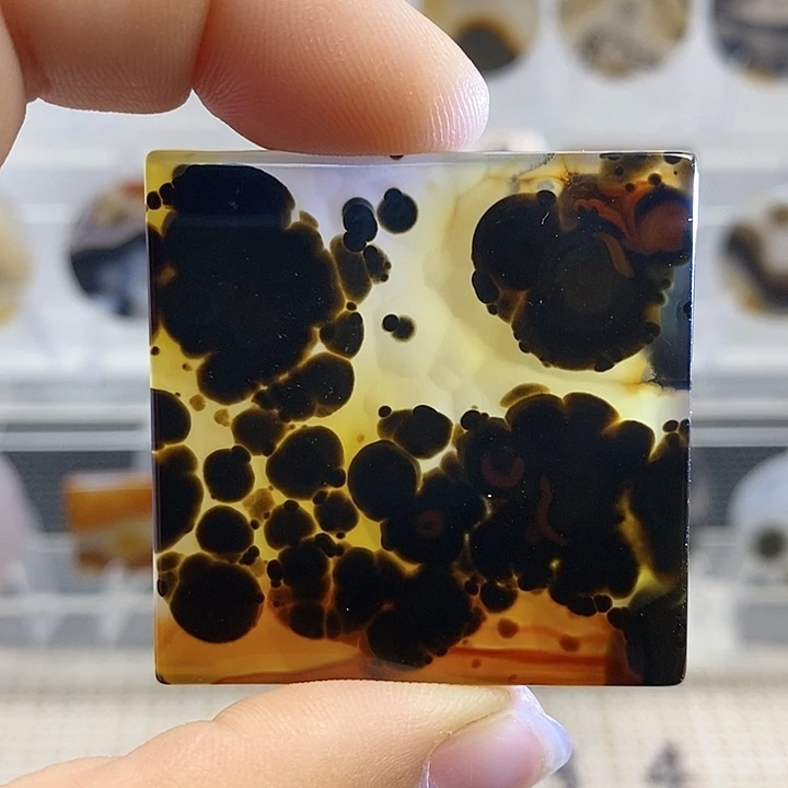 未镶嵌颈饰玛瑙/玉髓