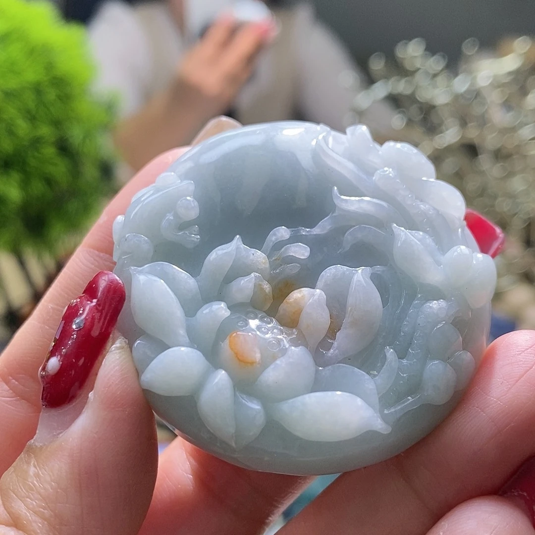 【闪购商品】翡翠颈饰未镶嵌喜上眉梢