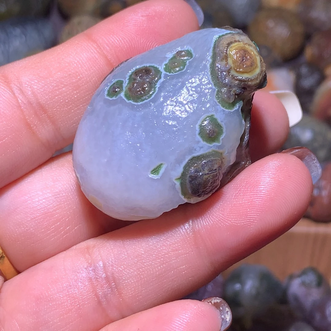 石材外蒙套色眼睛石
