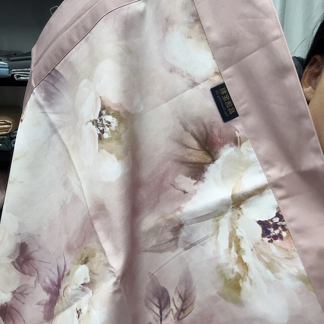 柞蚕丝貂毛羽绒标准数码印花四件套