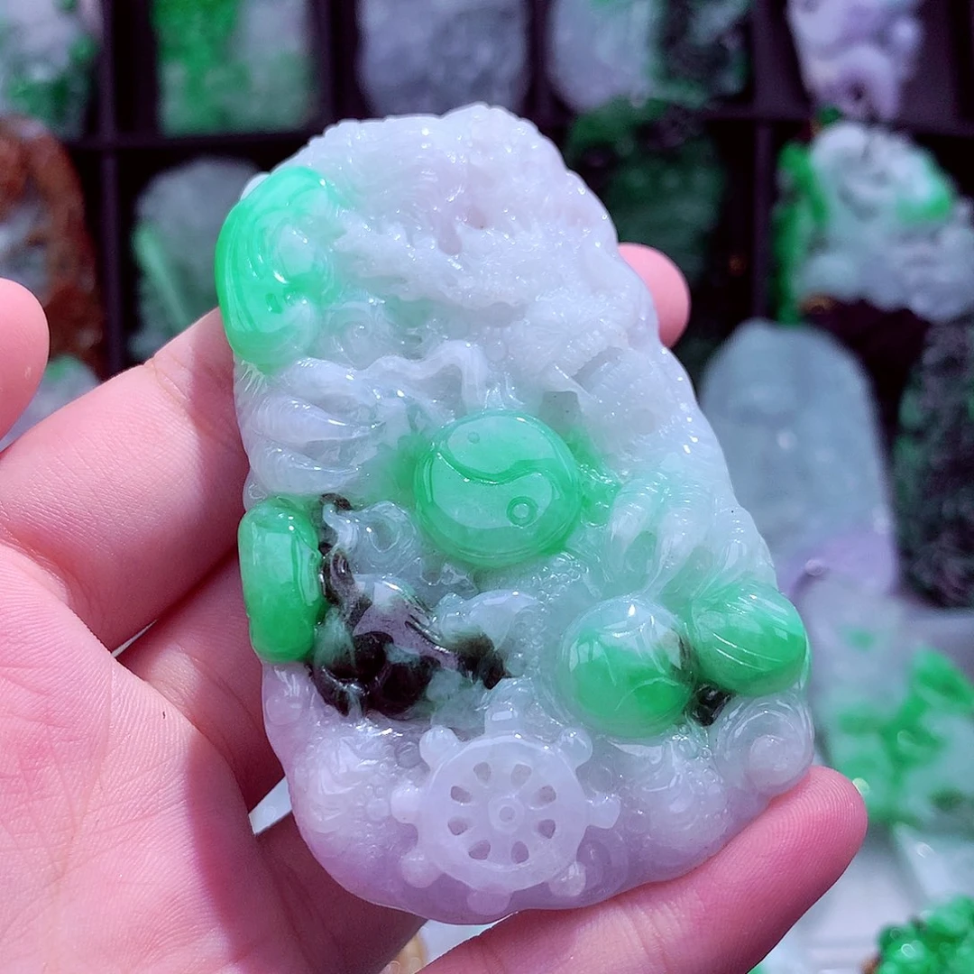 翡翠未镶嵌颈饰挂件