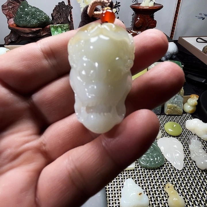 和田玉未镶嵌挂件