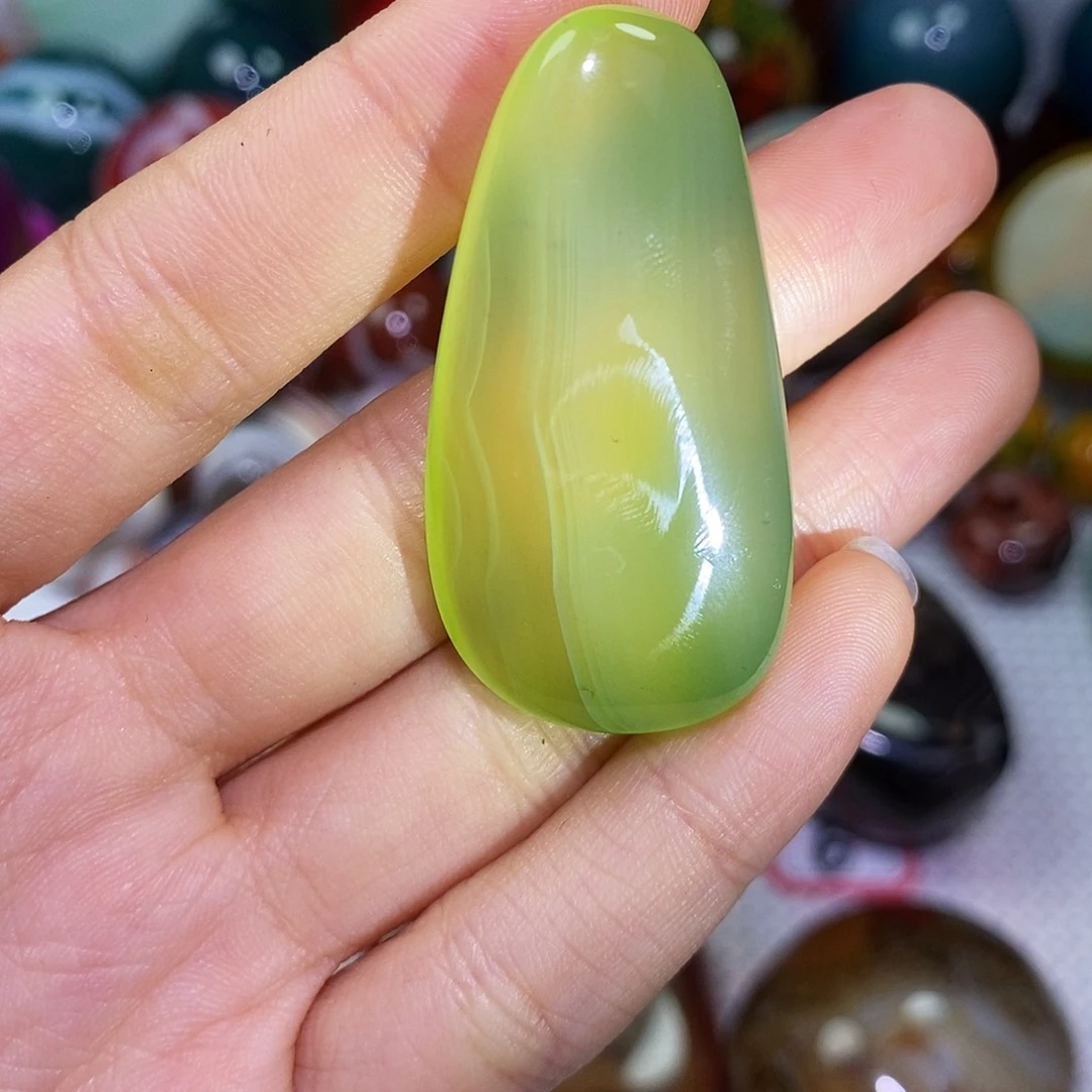 玛瑙/玉髓未镶嵌珠宝奇石