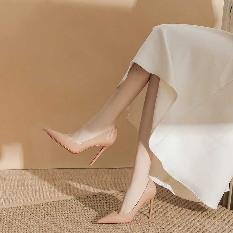 2025（红底）萝卜丁空气棉尖头细跟浅口气质时尚性感职业裸色高跟鞋