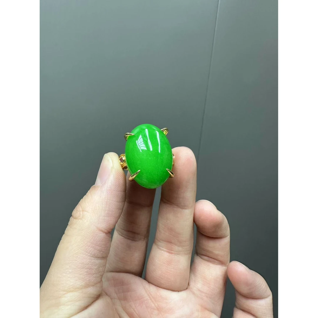 翡翠设计款14k四爪大蛋面戒指