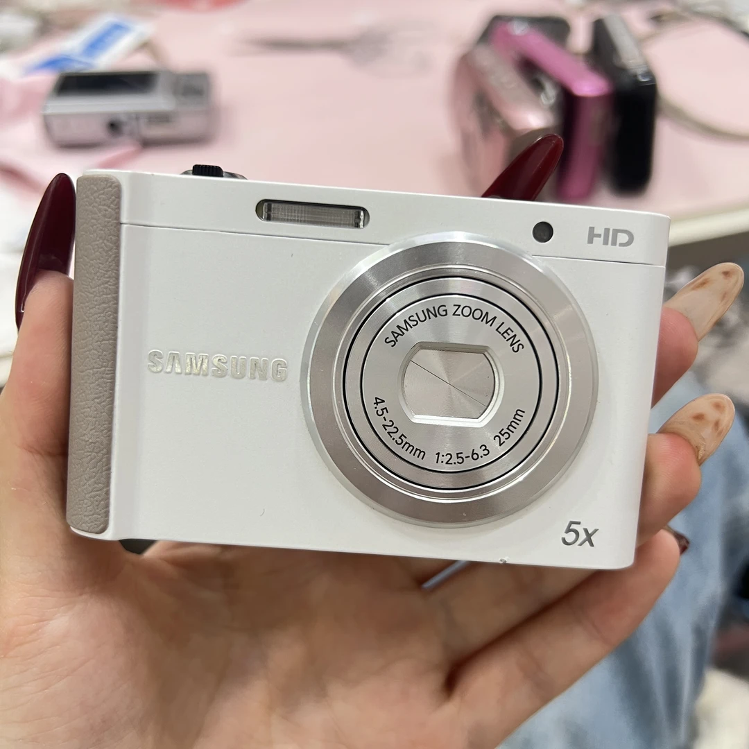 95新 Samsung/三星 st88白色1610万像素5倍变焦复古ccd数码相机