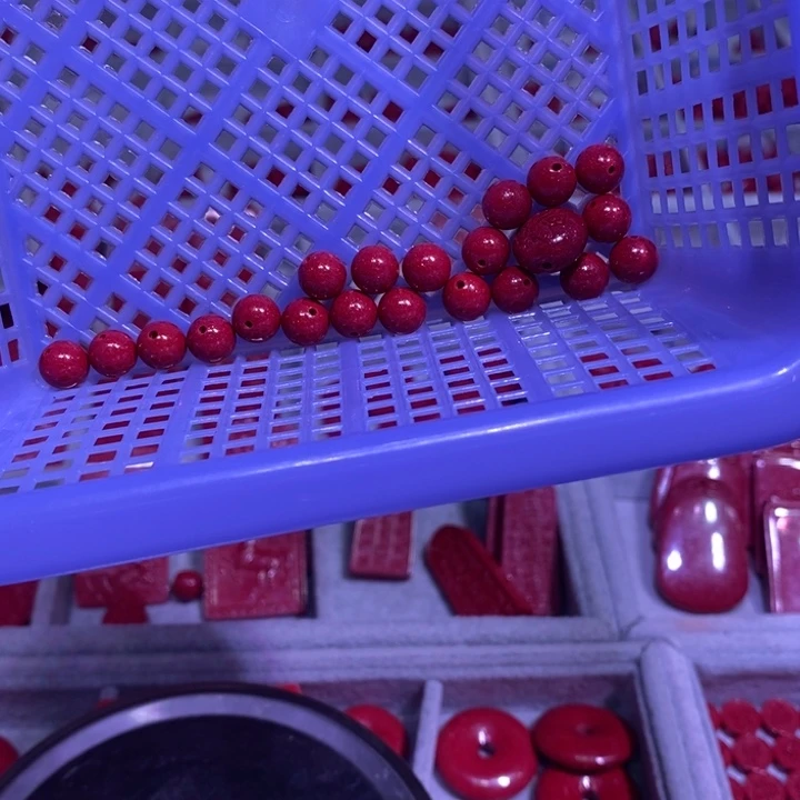 天然辰砂红晶砂8mmm20+生肖豆鸡