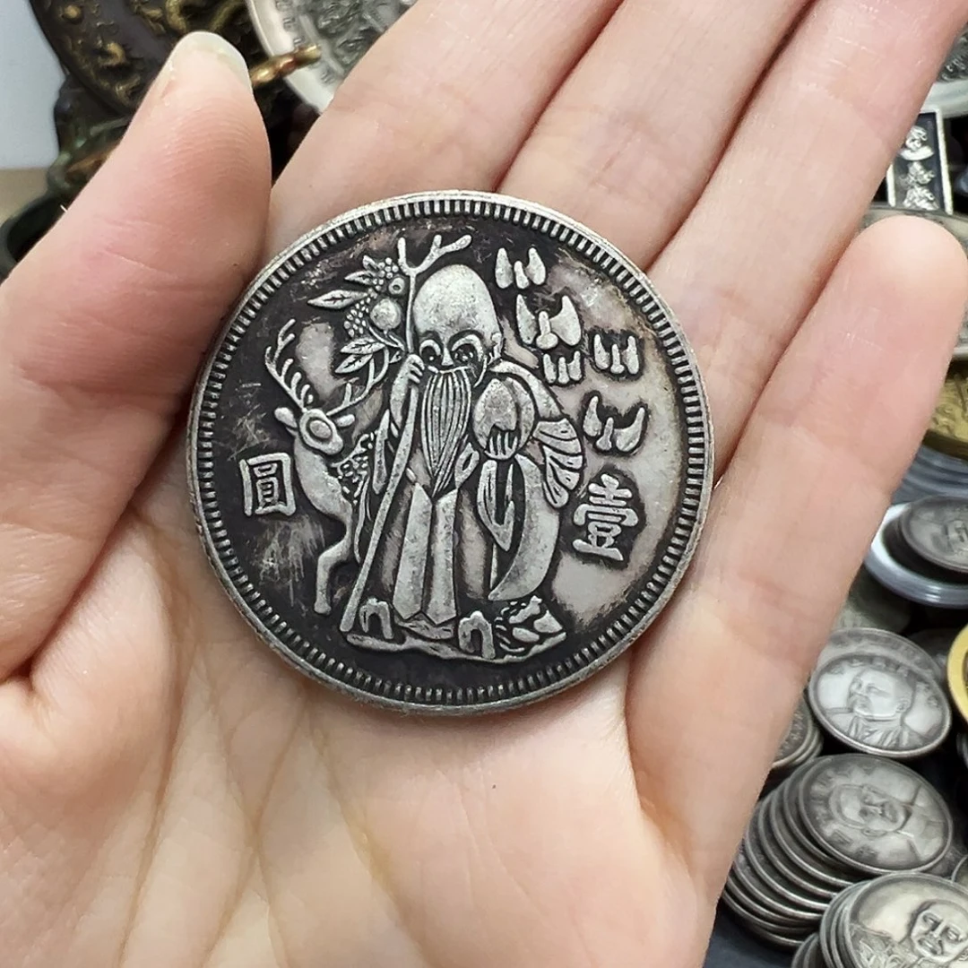 金属复古风格摆件
