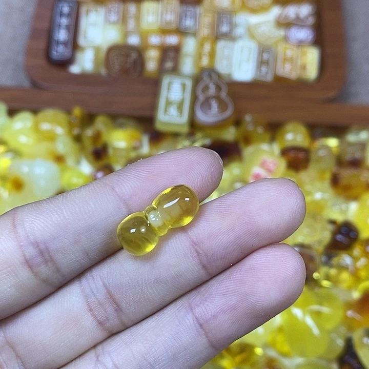 吊坠橄榄核蝴蝶结45