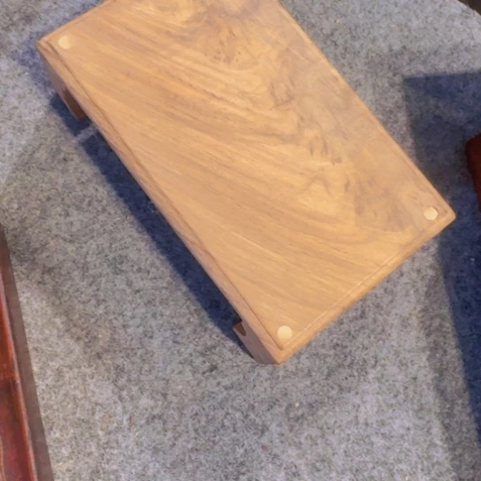 贡木用****7座得得得得呃