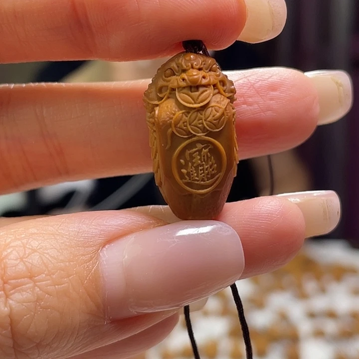 橄榄核吊坠橄榄核