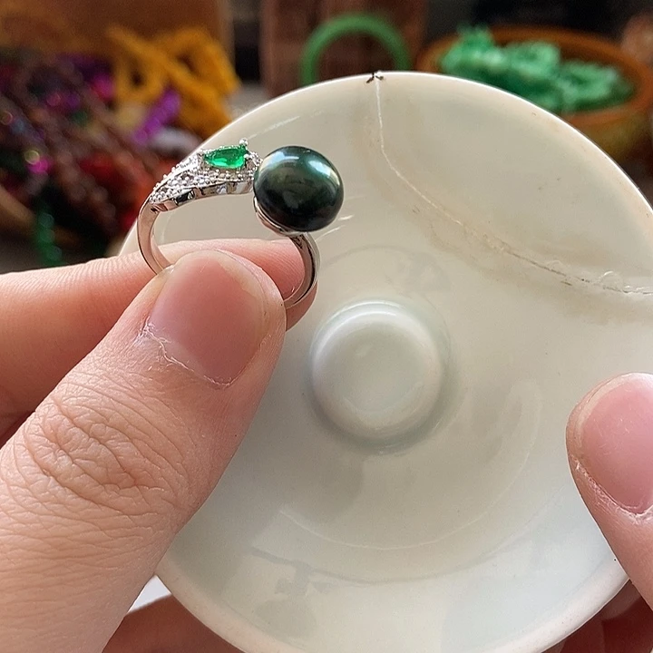 瓷片哈哈哈哈哈哈哈哈哈哈哈哈
