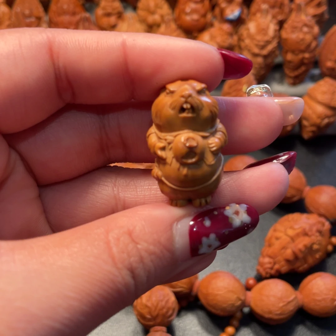 【闪购商品】手串/手链橄榄核土拨鼠