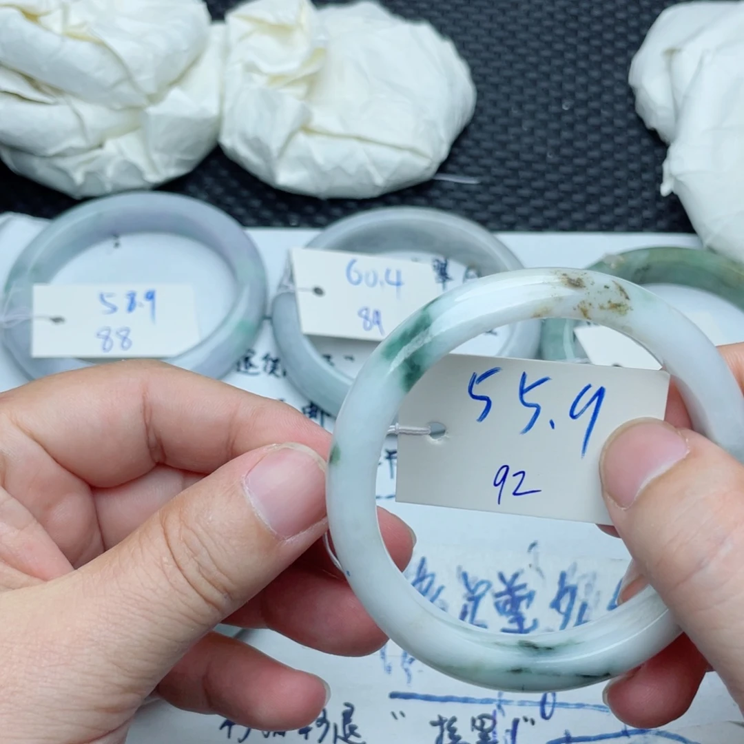 未镶嵌手镯翡翠翡翠手镯92