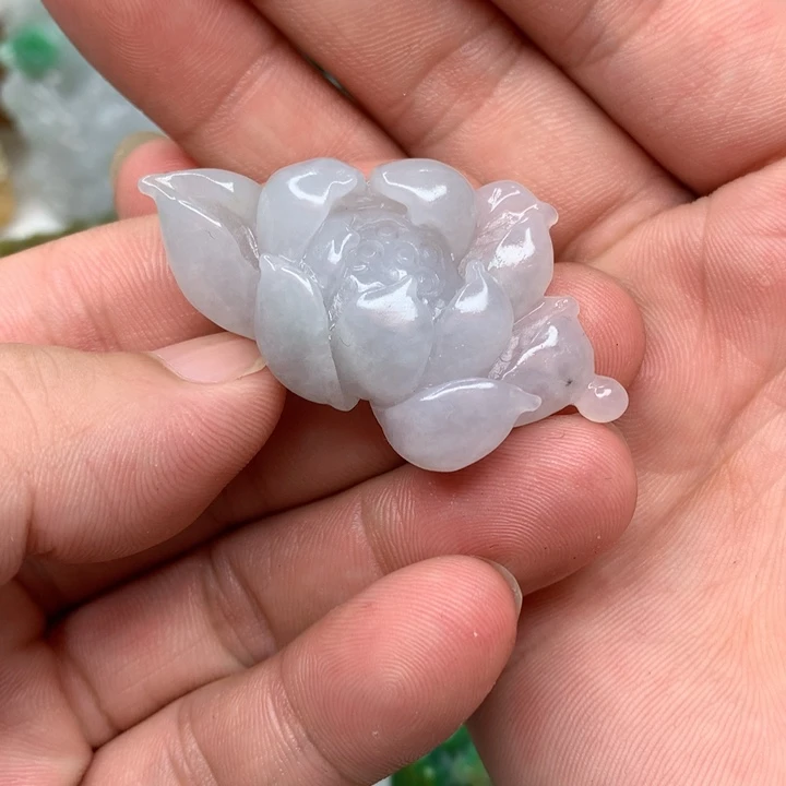 翡翠未镶嵌颈饰月*翡翠