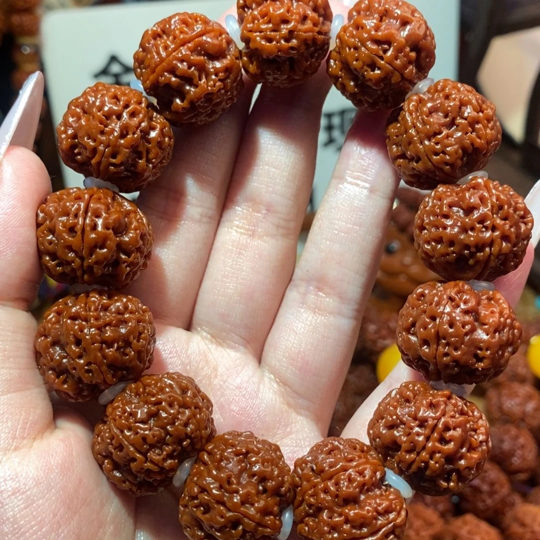 金刚菩提手串205肉玉华