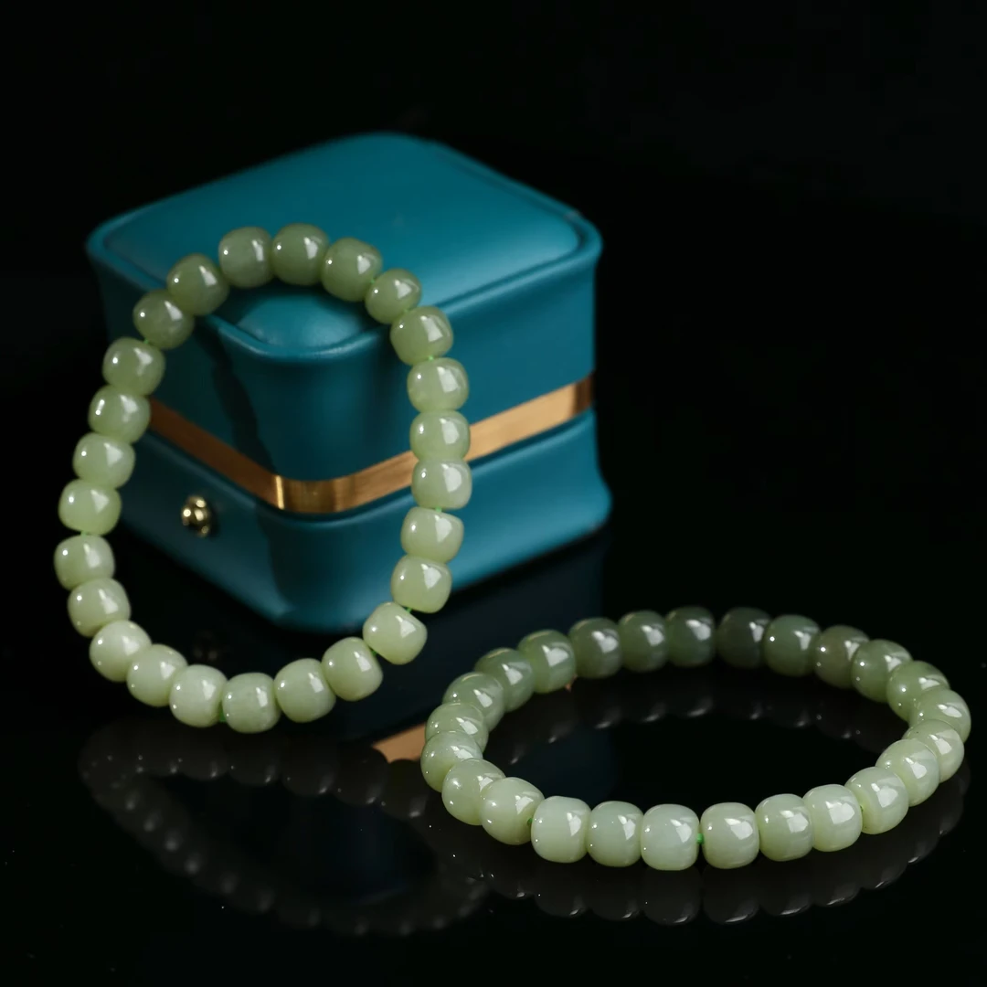 约7*8mm和田玉老型珠渐变单圈手串多样性发一