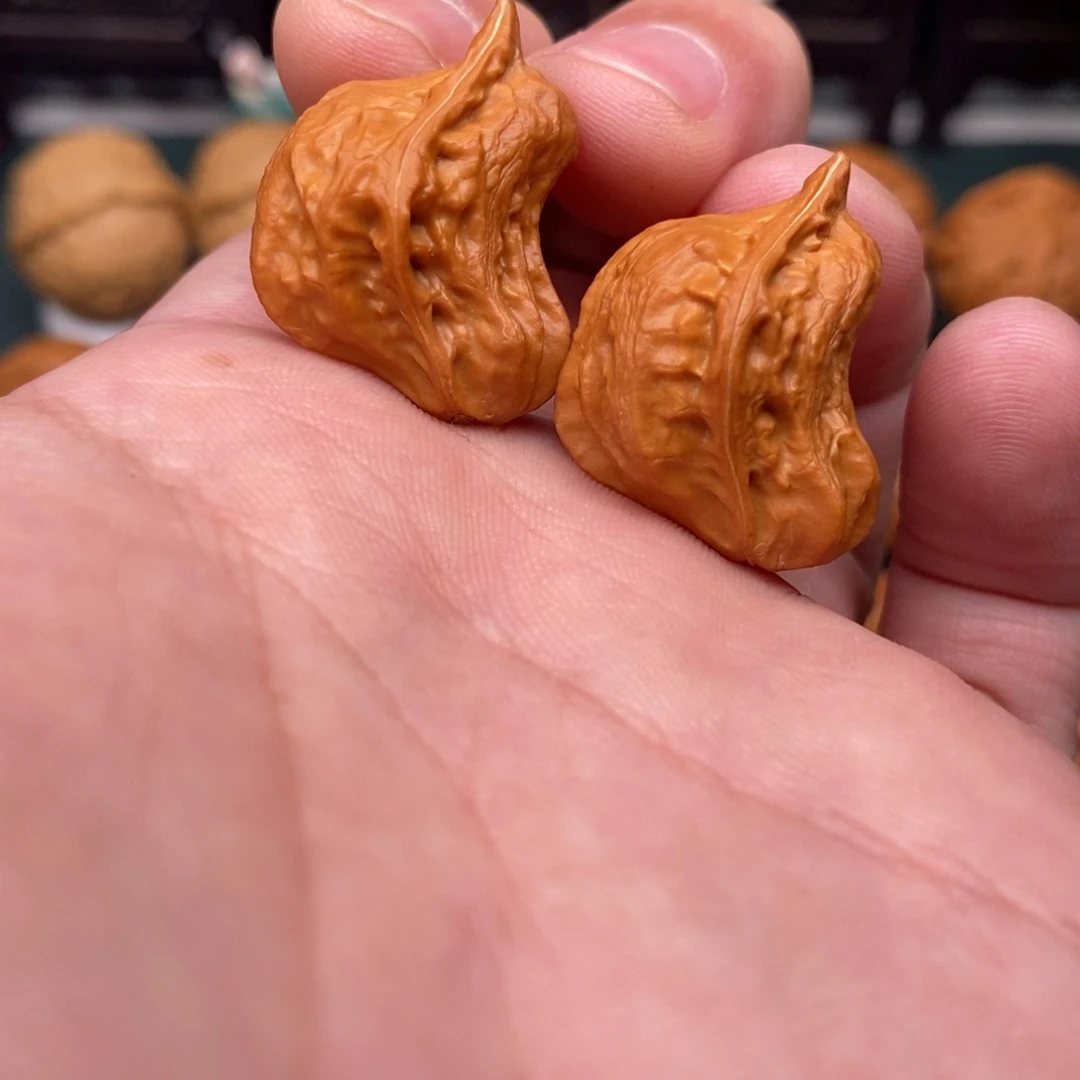 文玩核桃把件鸳鸯