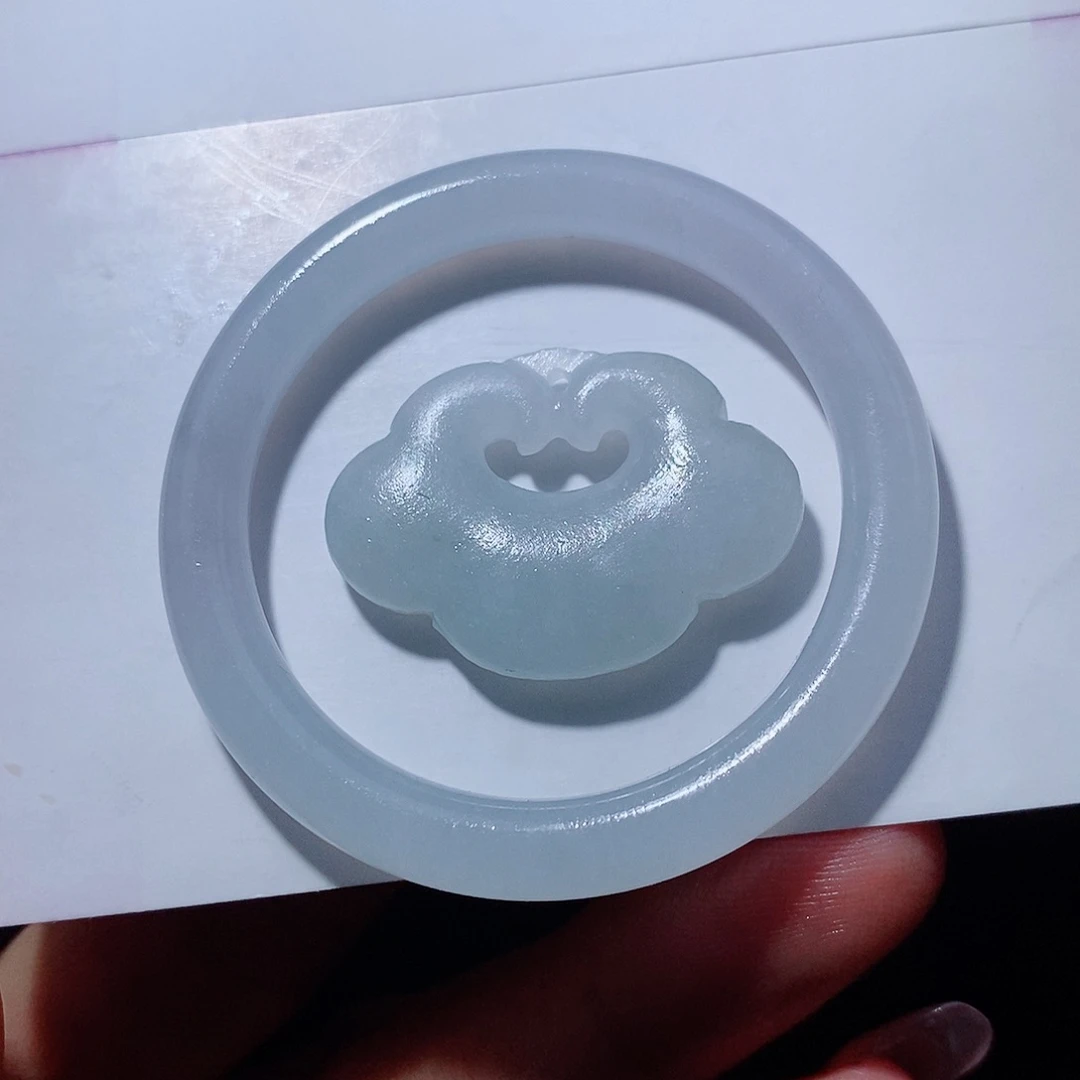 未镶嵌定制翡翠一套编毛衣链