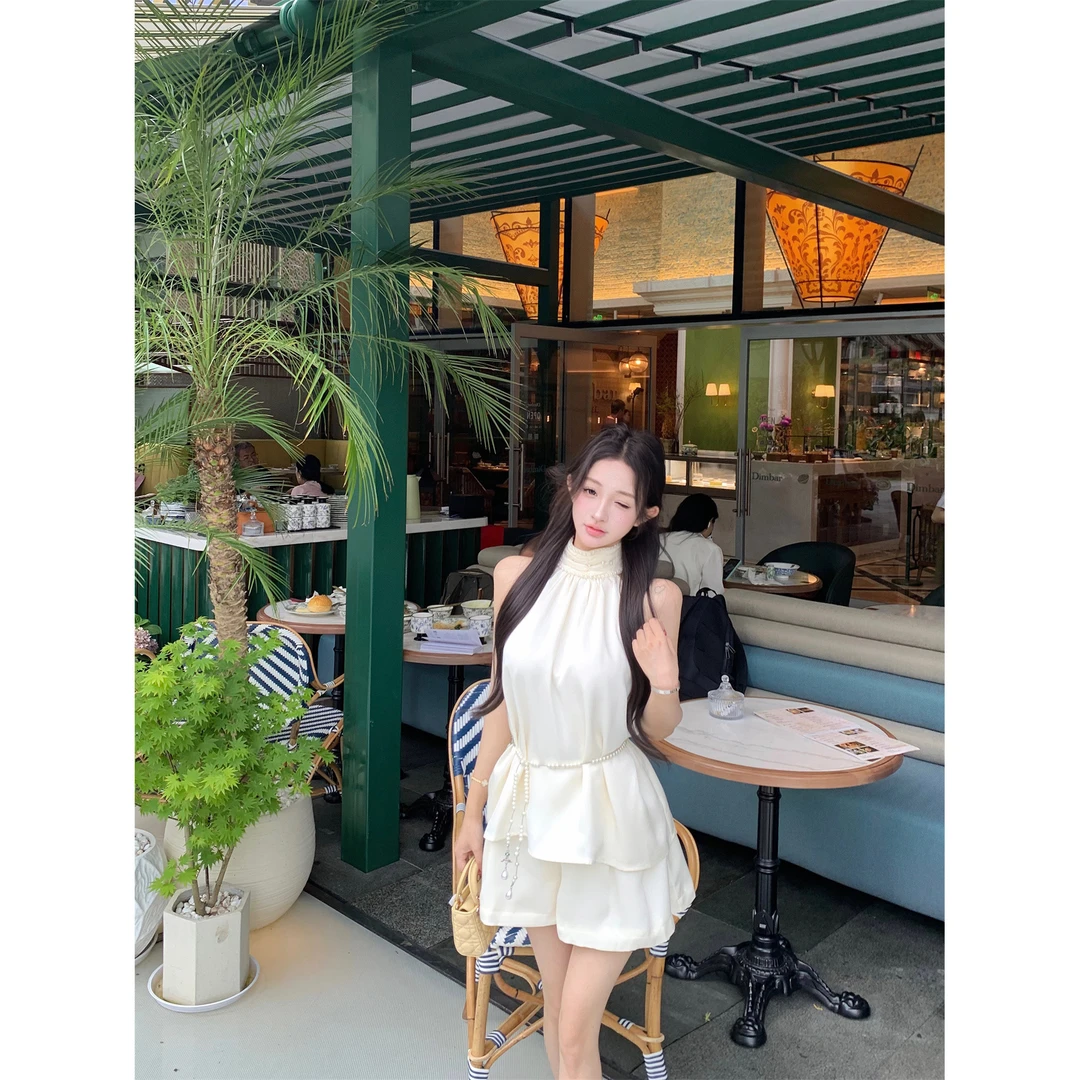 千金感珍珠缎面高级上衣套装女韩系时尚百搭气质辣妹风短裤两件套