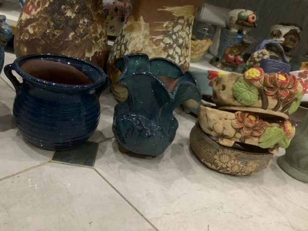 各种款式景德镇花盆(3个盆)