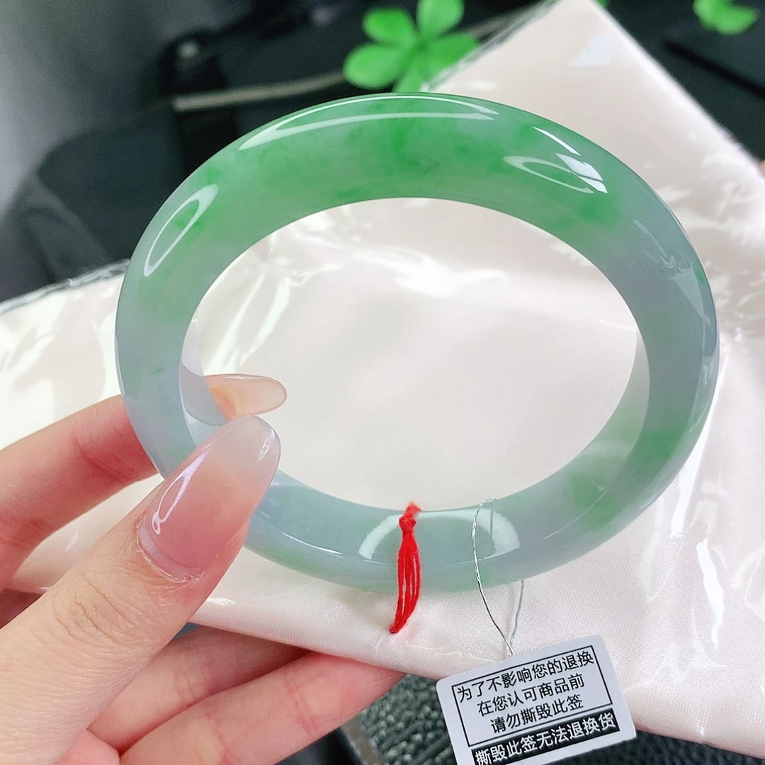 未镶嵌手镯翡翠60圈