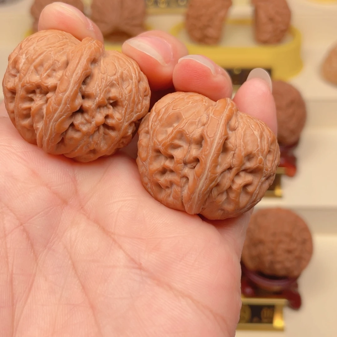 文玩核桃把件元宝36