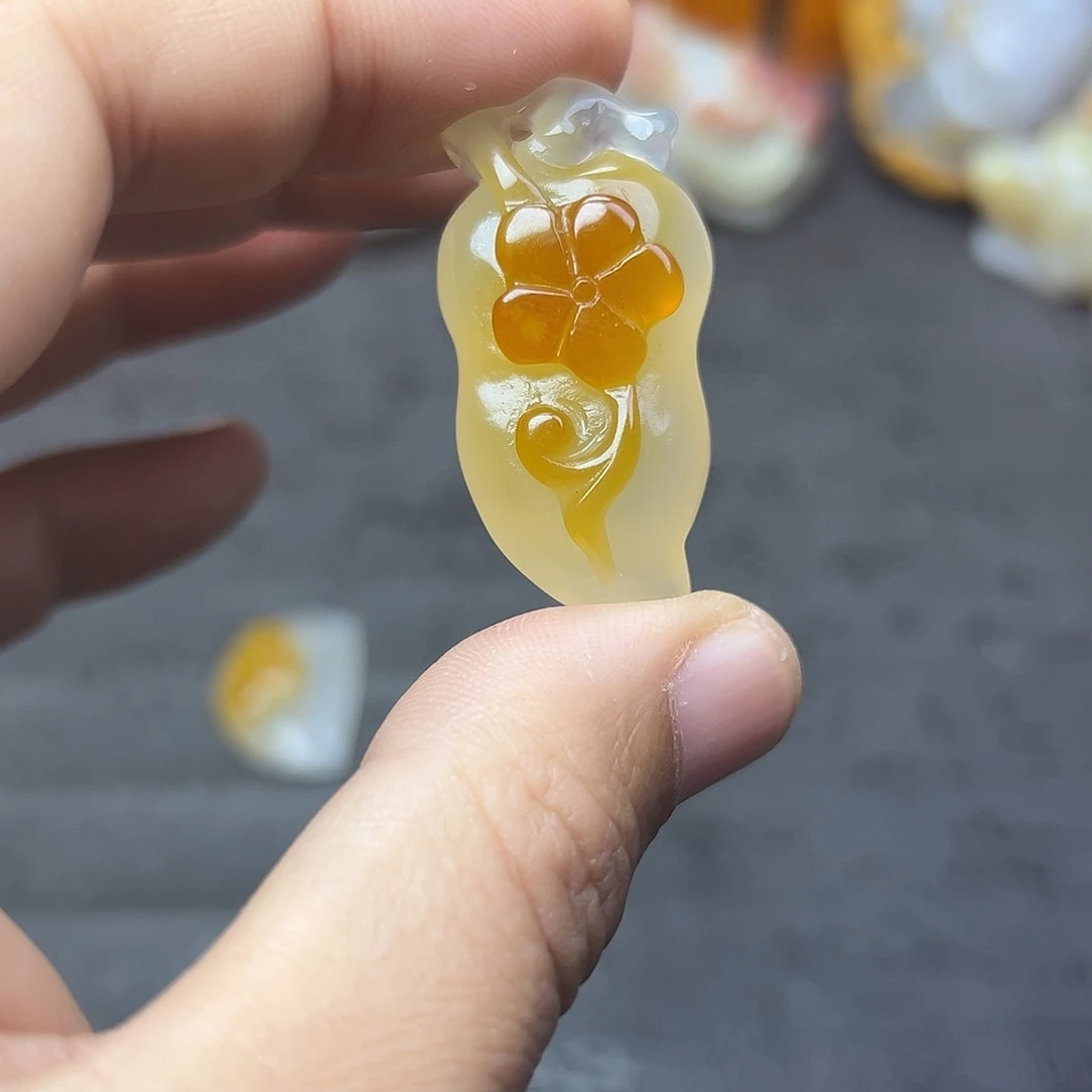 追***分玛瑙/玉髓未镶嵌时尚潮流手把件吊坠