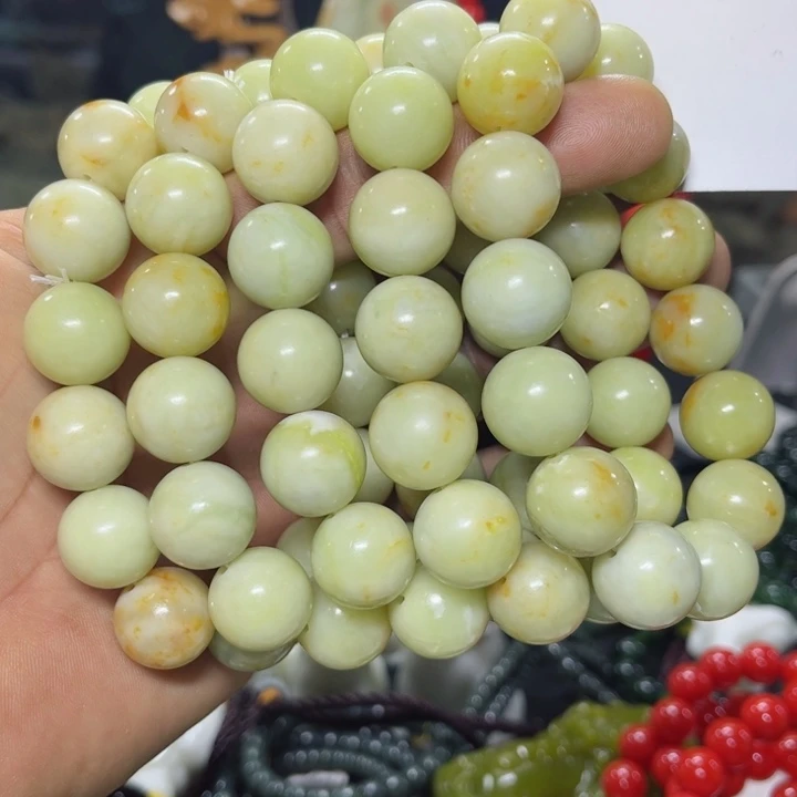 蛇纹石玉手串未镶嵌
