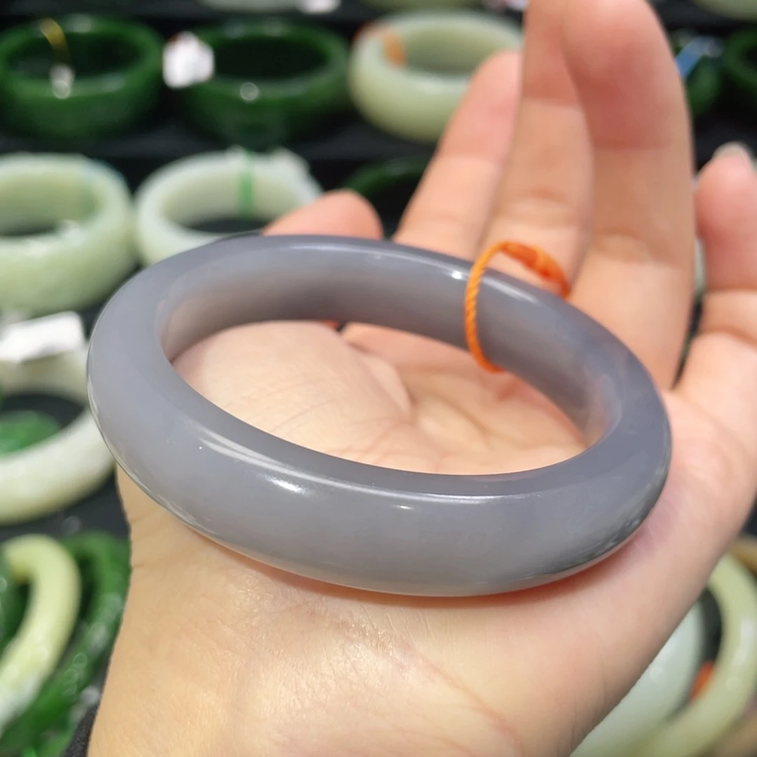 未镶嵌手镯和田玉2