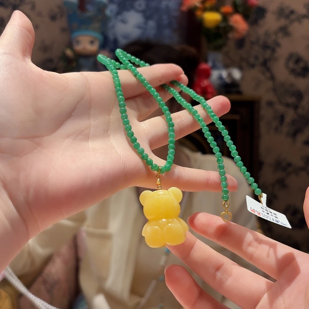 翡翠颈饰未镶嵌v颈饰