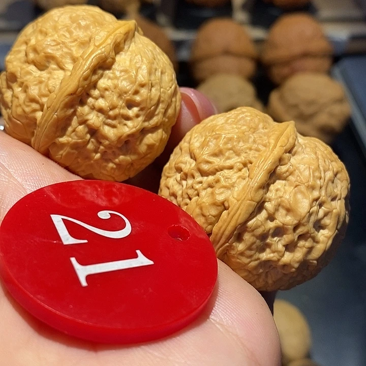 核桃蛇皮元宝尺寸38