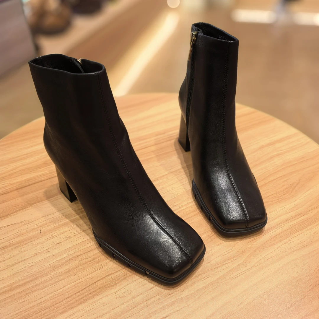 方头女粗跟高跟短靴英伦百搭瘦瘦靴女靴