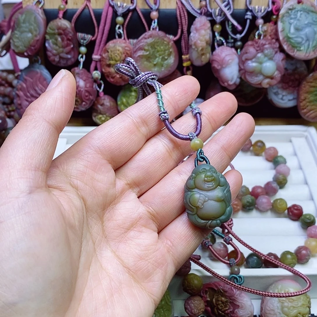 玛瑙/玉髓盐源玛瑙吊坠未镶嵌