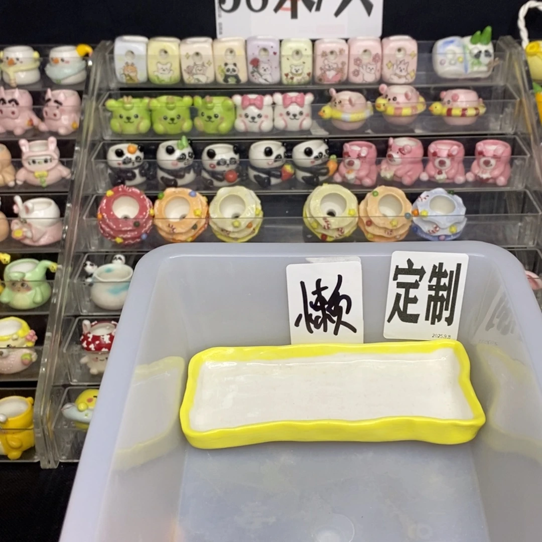 懒***梨手捏釉烧拇指花盆托盘1只