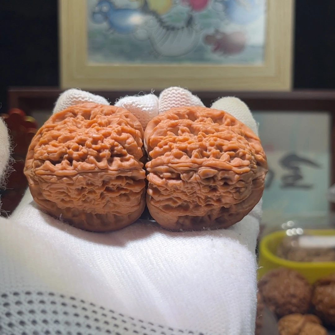 文玩核桃吊坠南疆