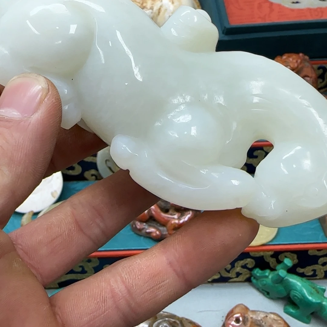 未镶嵌和田玉（糖玉）珠宝奇石€****净