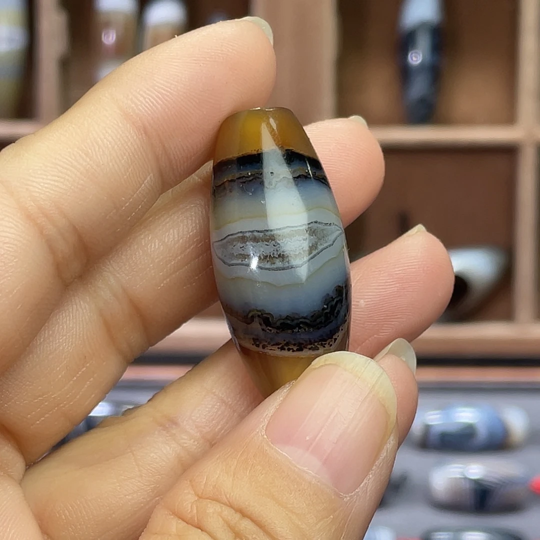 枭***枭玛瑙/玉髓合金颈饰