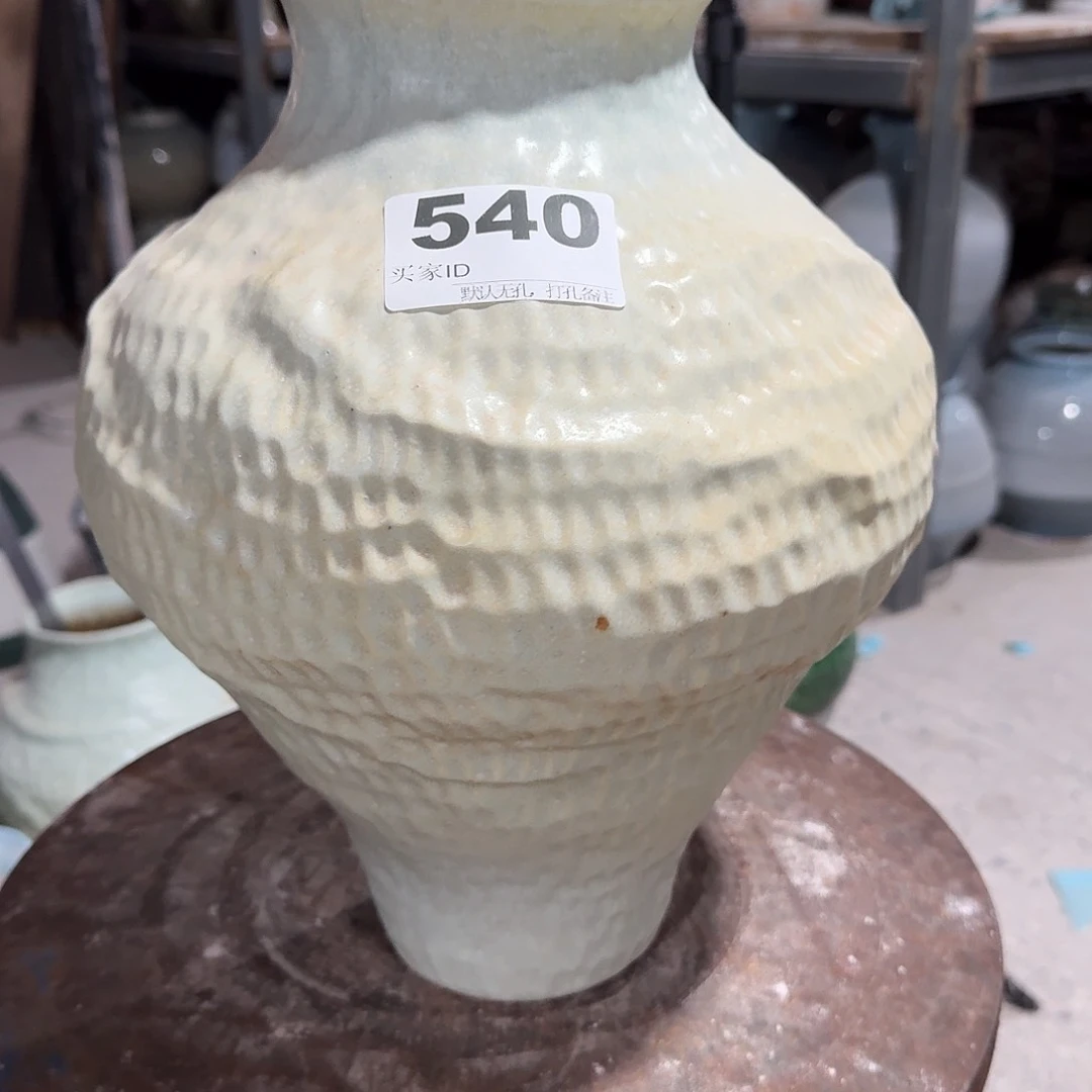 摆件蝶****》景德镇高温花器编码540高35口10默认无孔