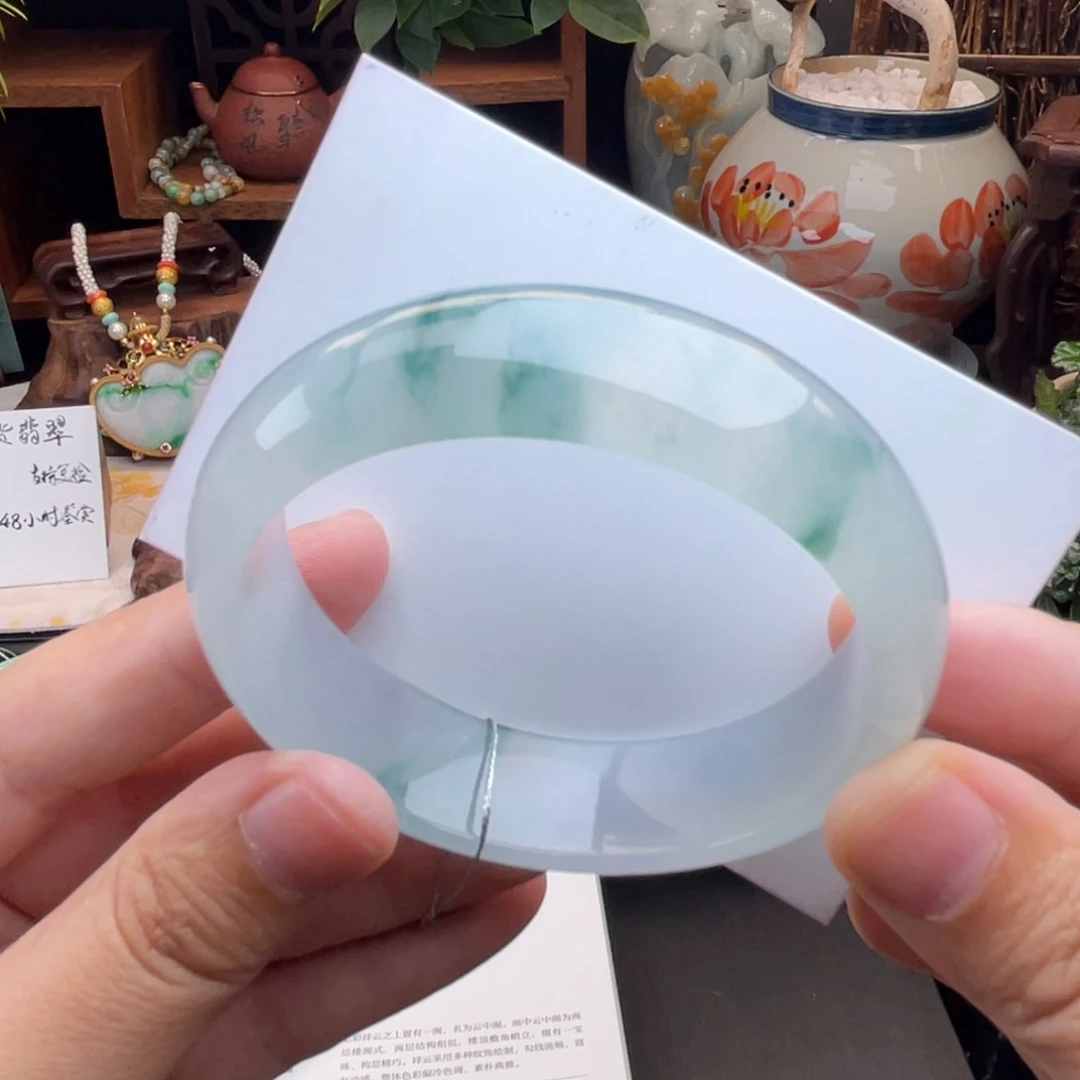 未镶嵌手镯翡翠轮胎飘花